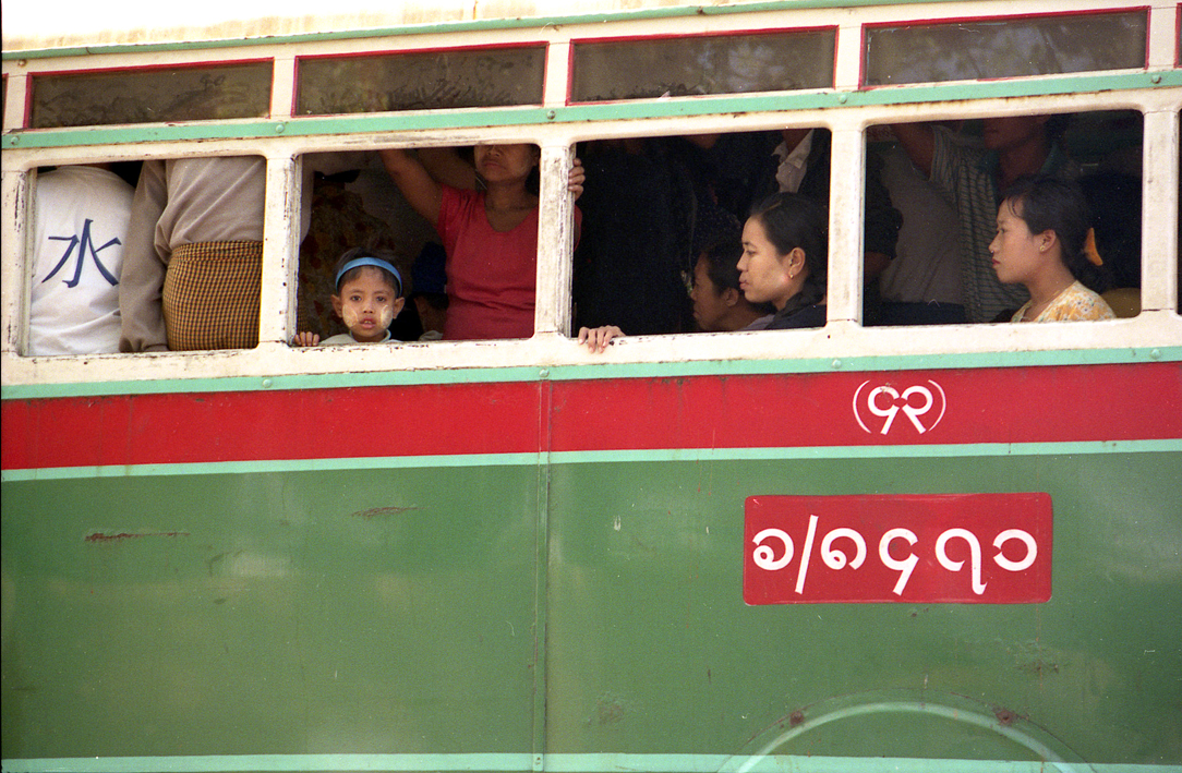 10 Bus à Rangoon.jpg